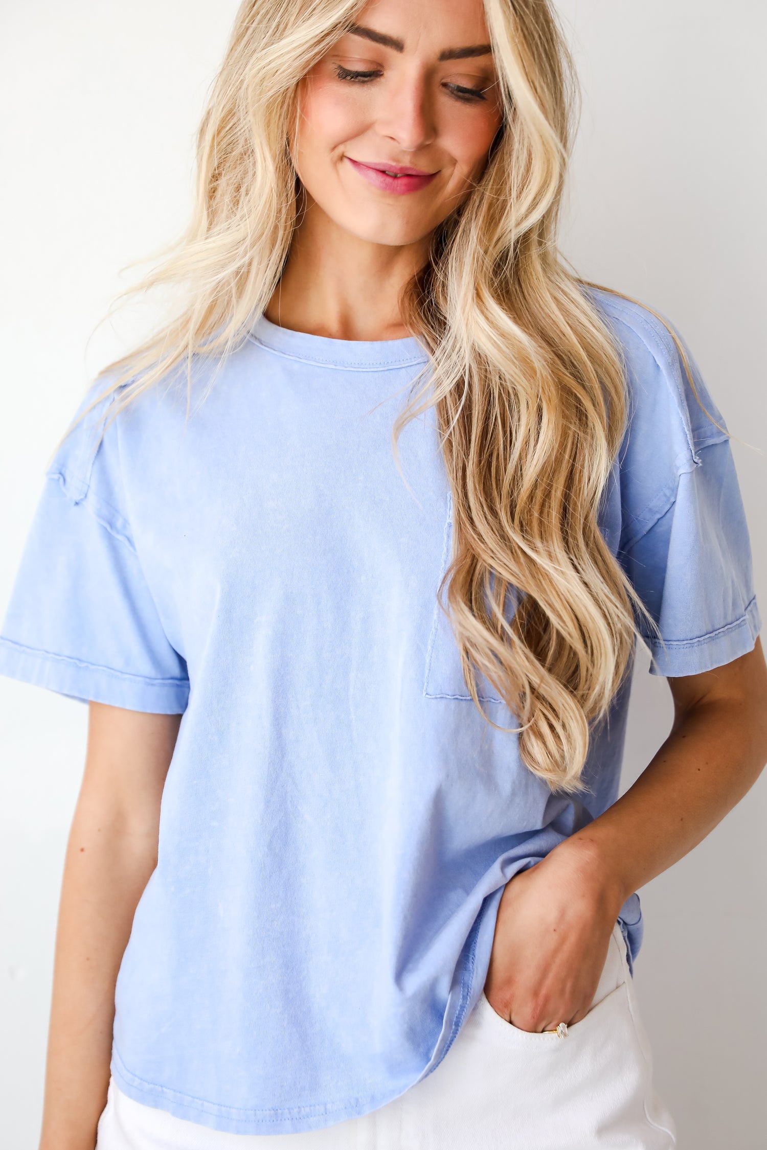 casual blue tee