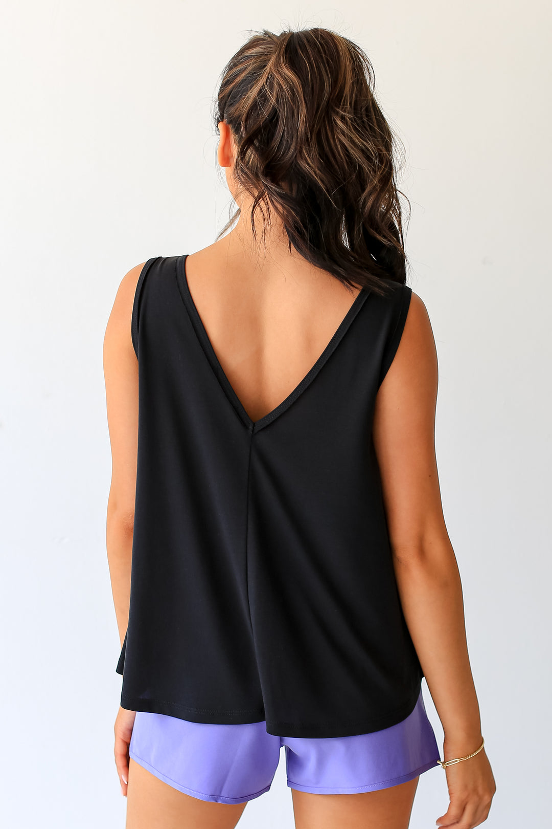 black basic v-neck Tank back view