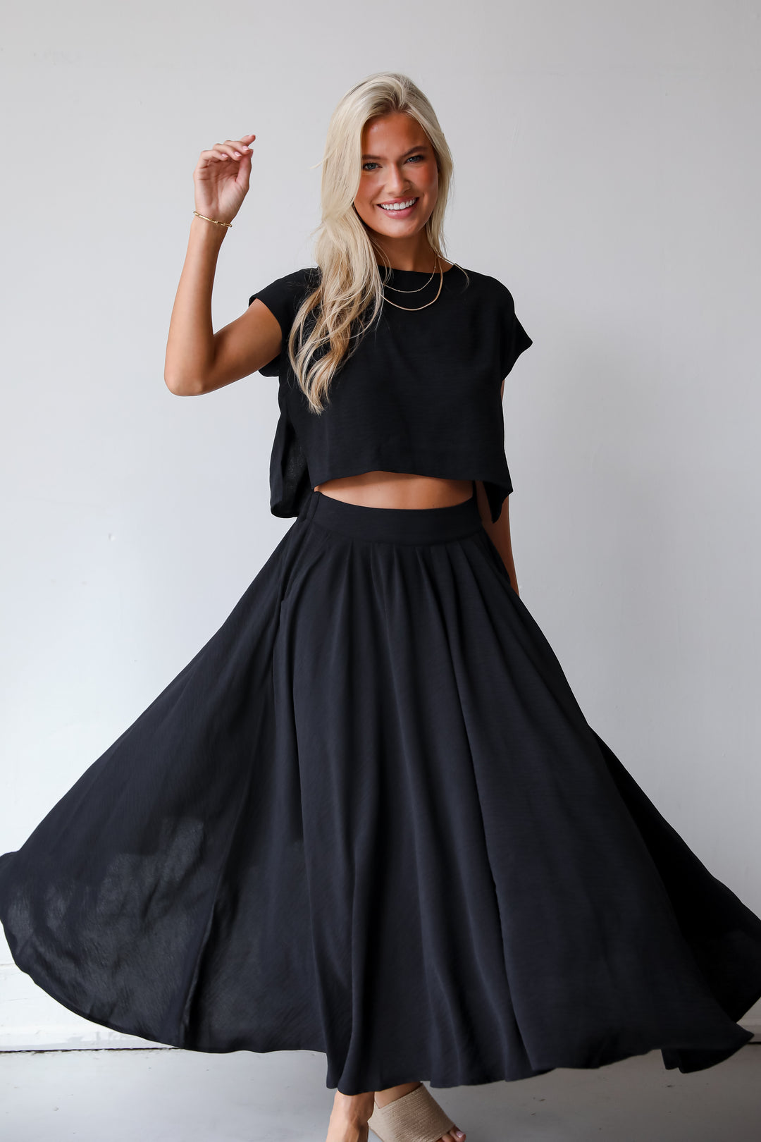 Effortless Escape Black Maxi Skirt