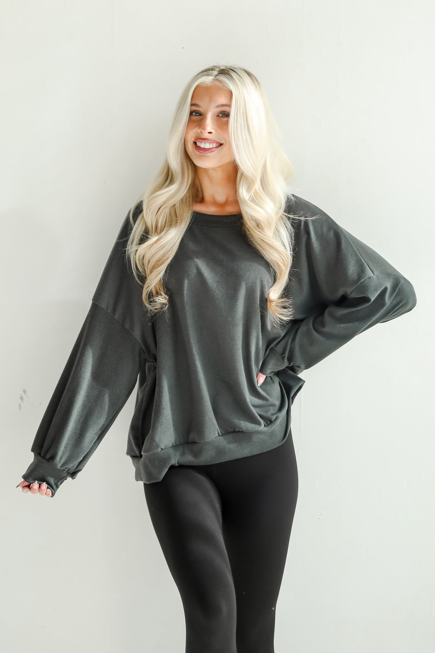 Leisure Essential Oversized Pullover