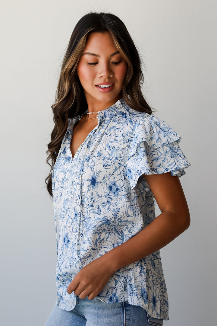 Exceedingly Elegant Blue Floral Blouse