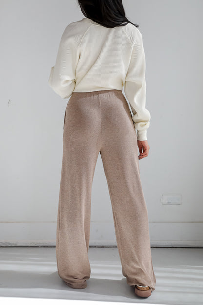 Signature Look Knit Pants