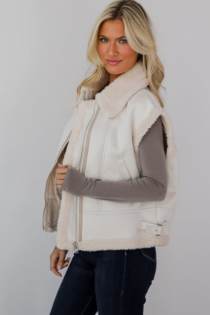 Poised Season Cream Sherpa Vest