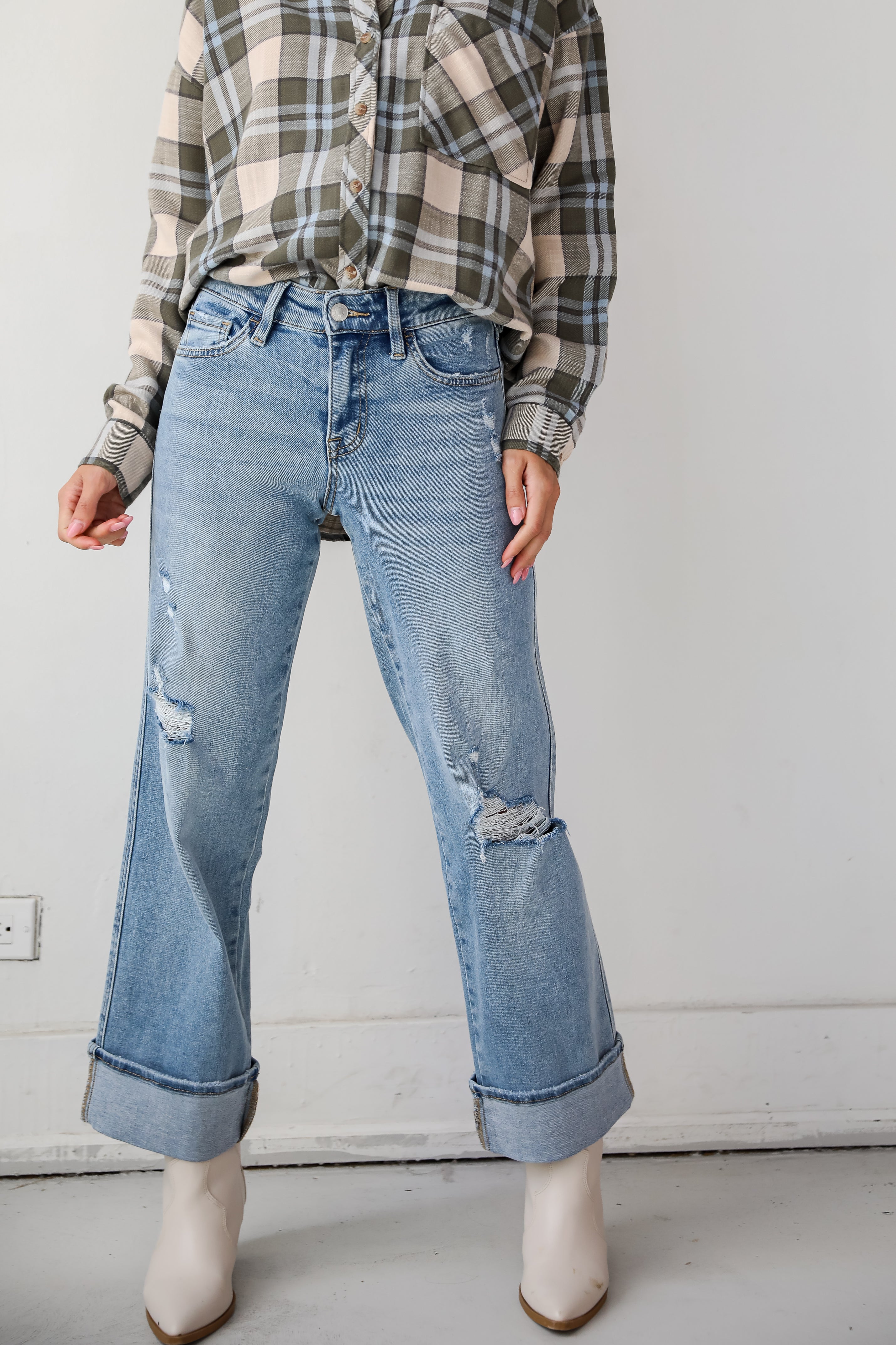 Maggie Light Wash Mid-Rise Cuffed Ankle Wide Jeans