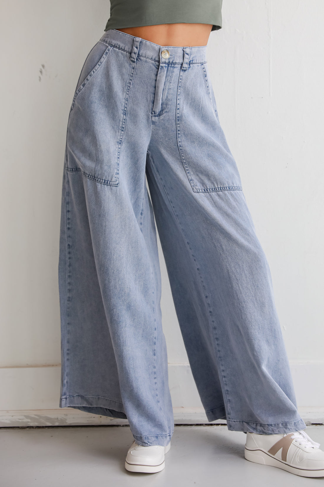 Trendsetting Option Denim Wide Leg Pants