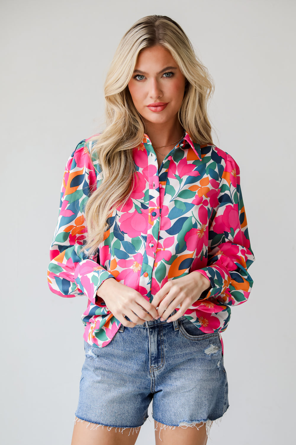 cute floral tops. floral blouse. button up top.