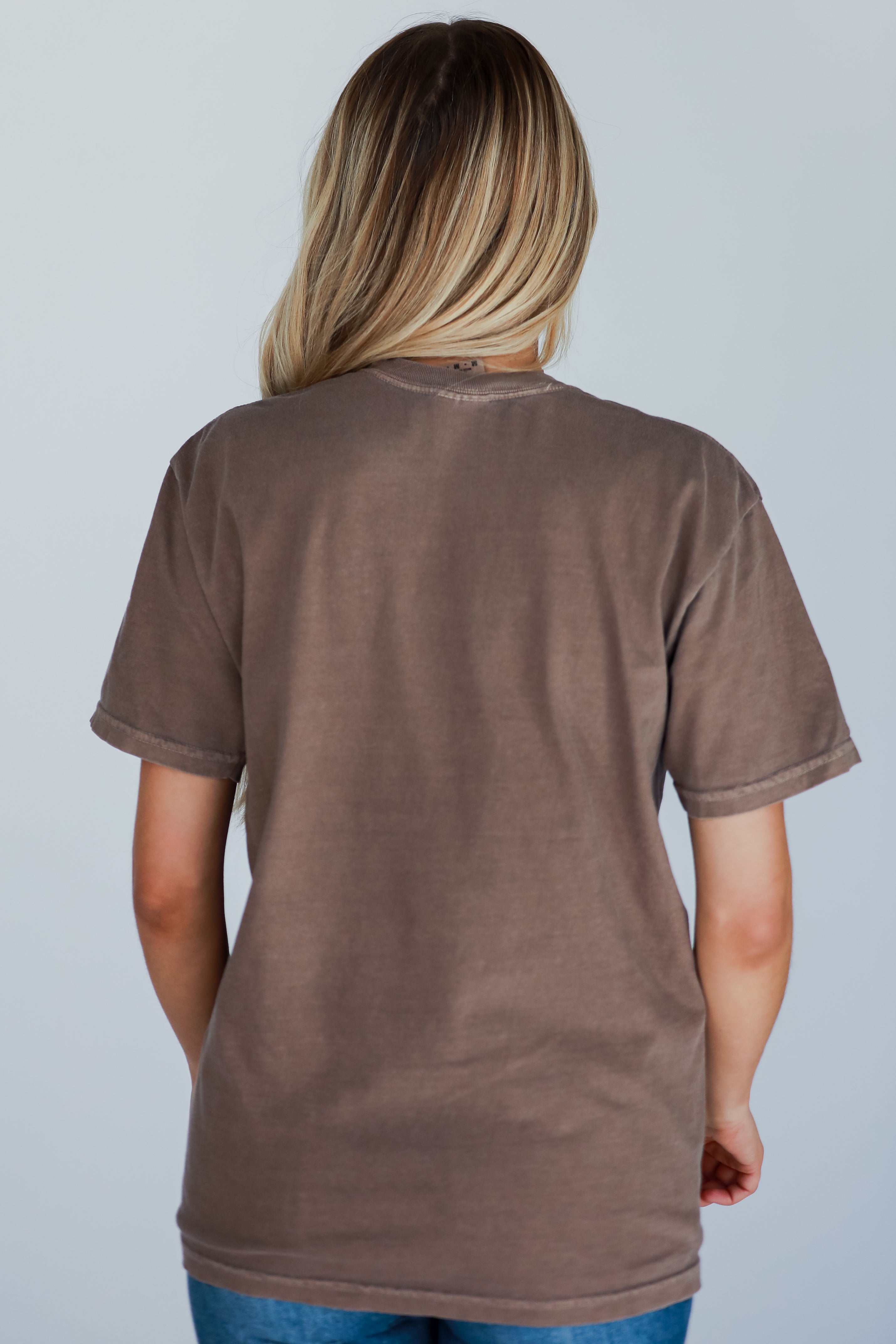 Brown Savannah Georgia Script Tee back view