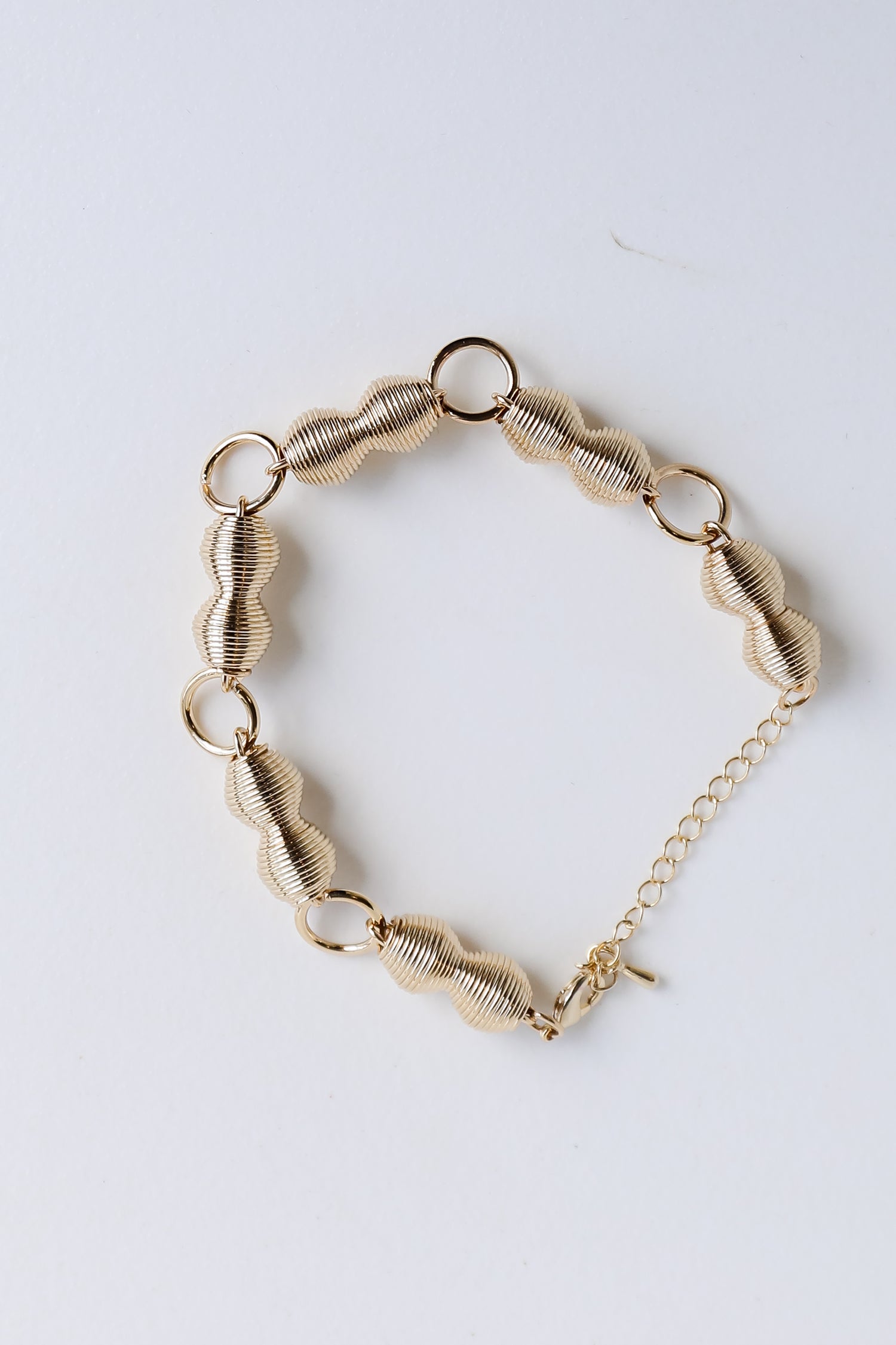 Gold Chainlink Bracelet flat lay