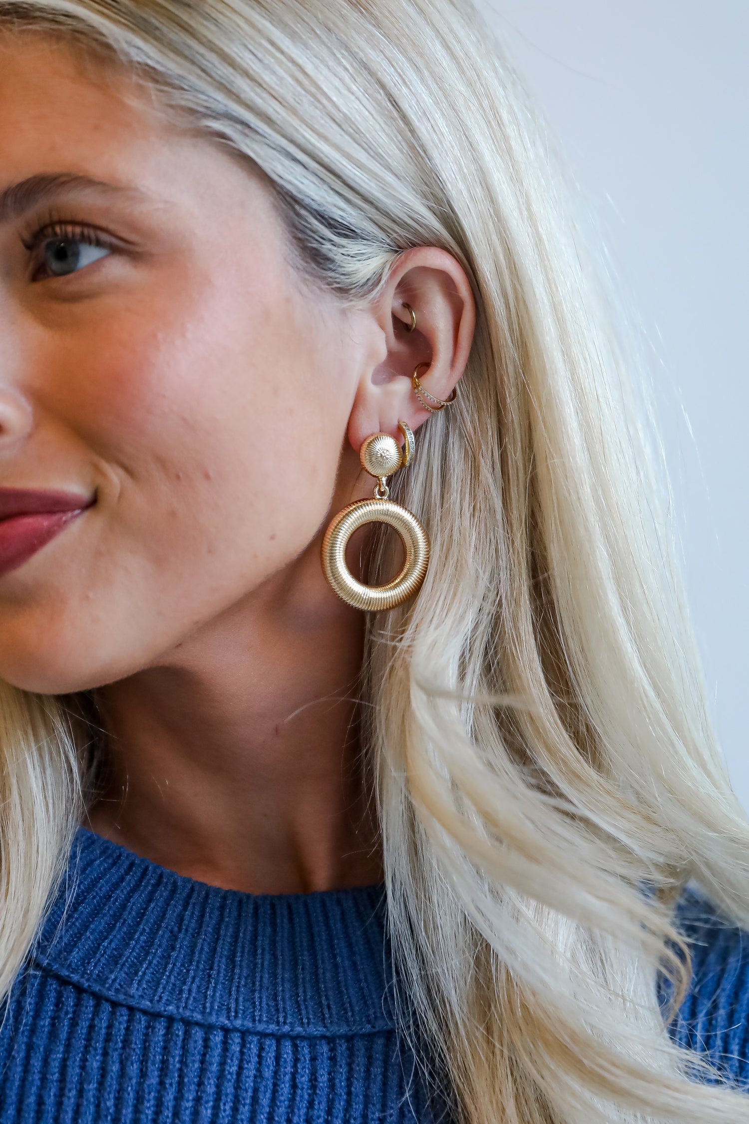 Lilly Circle Drop Earrings