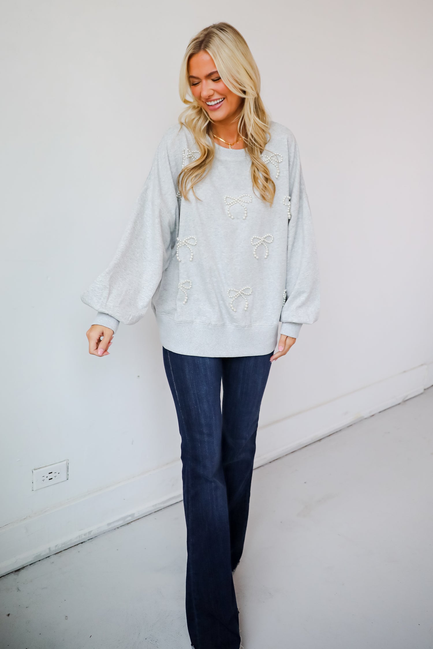 Marvelous Dazzle Heather Grey Pearl Bow Pullover