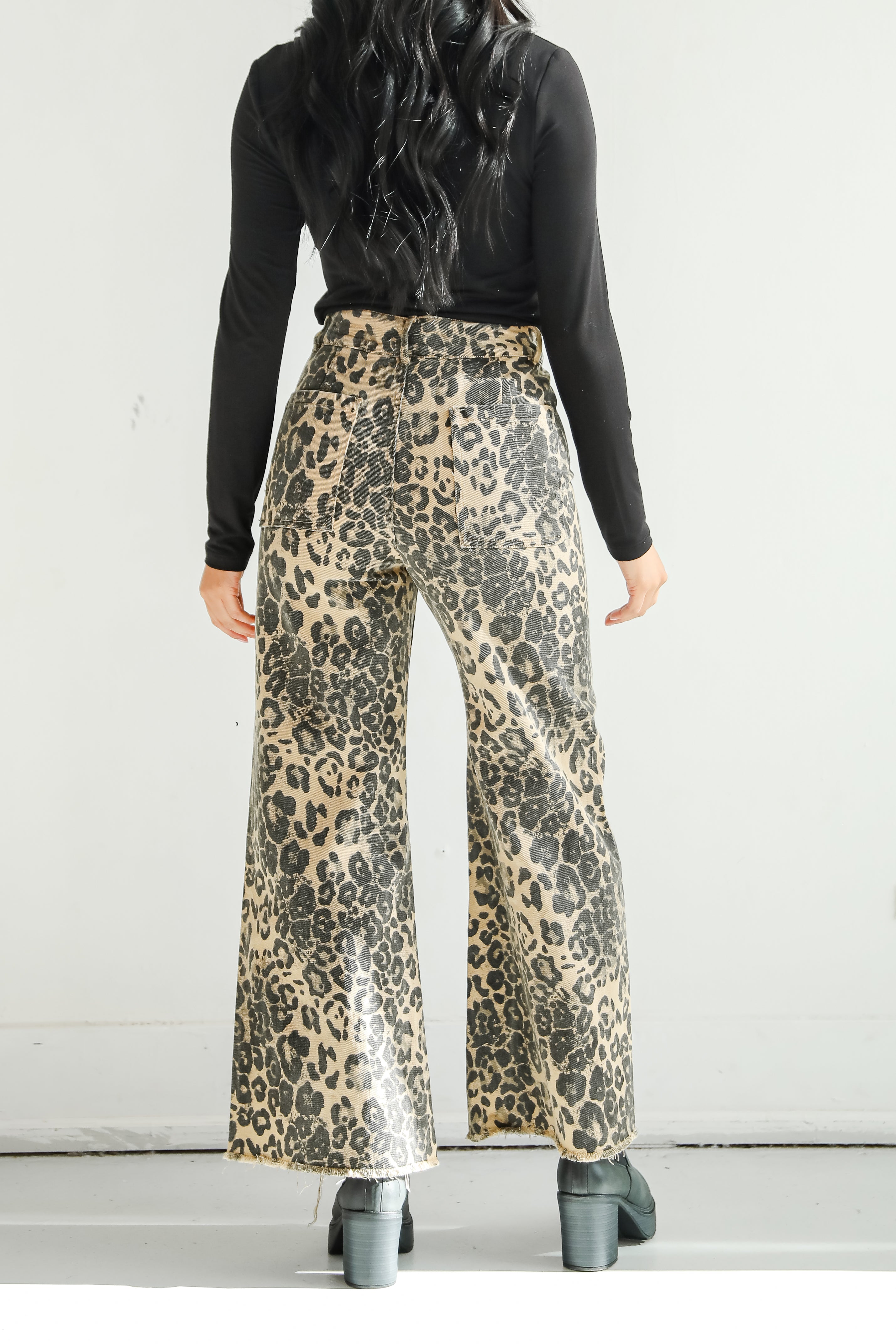 Poised Curation Leopard Wide Leg Jeans