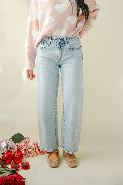 Chelsey Light Wash Barrel Jeans