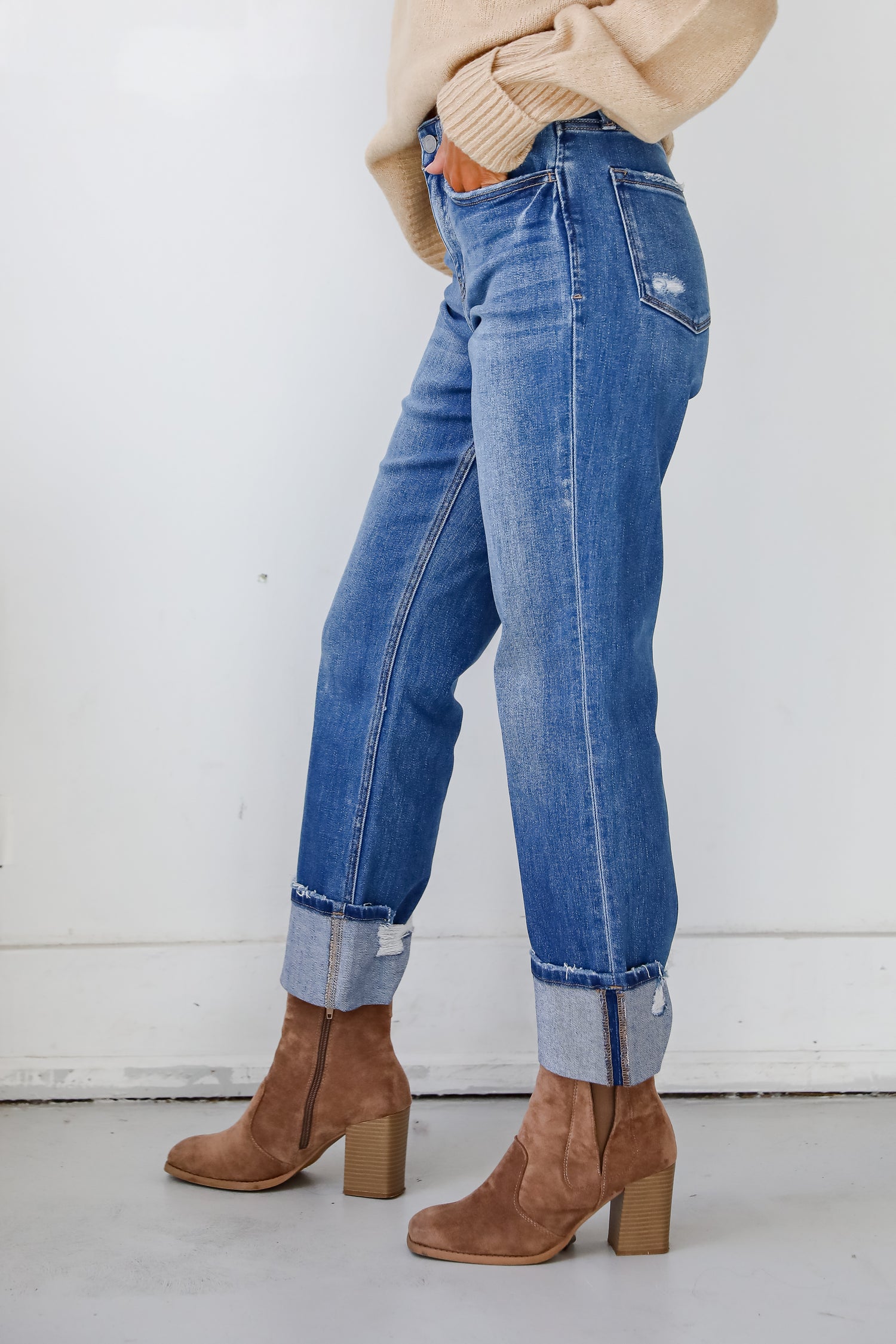 Daphne Medium Wash High-Rise Cuffed Straight Jeans