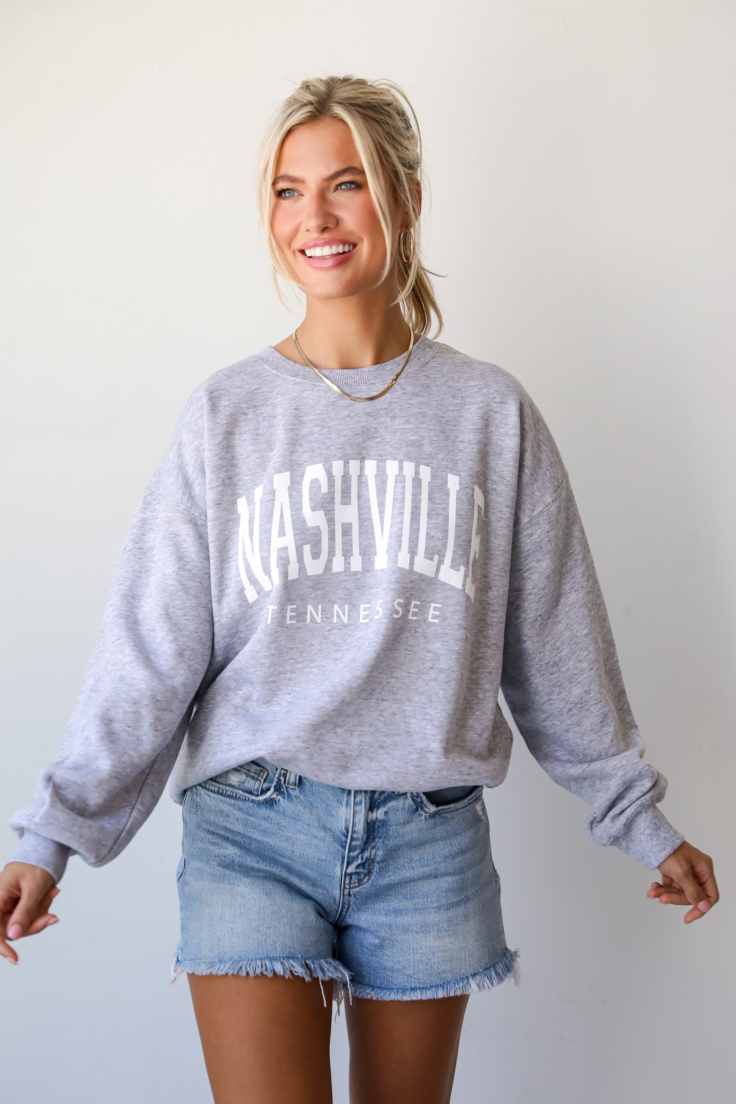 Light Heather Grey Nashville Tennessee Sweatshirt