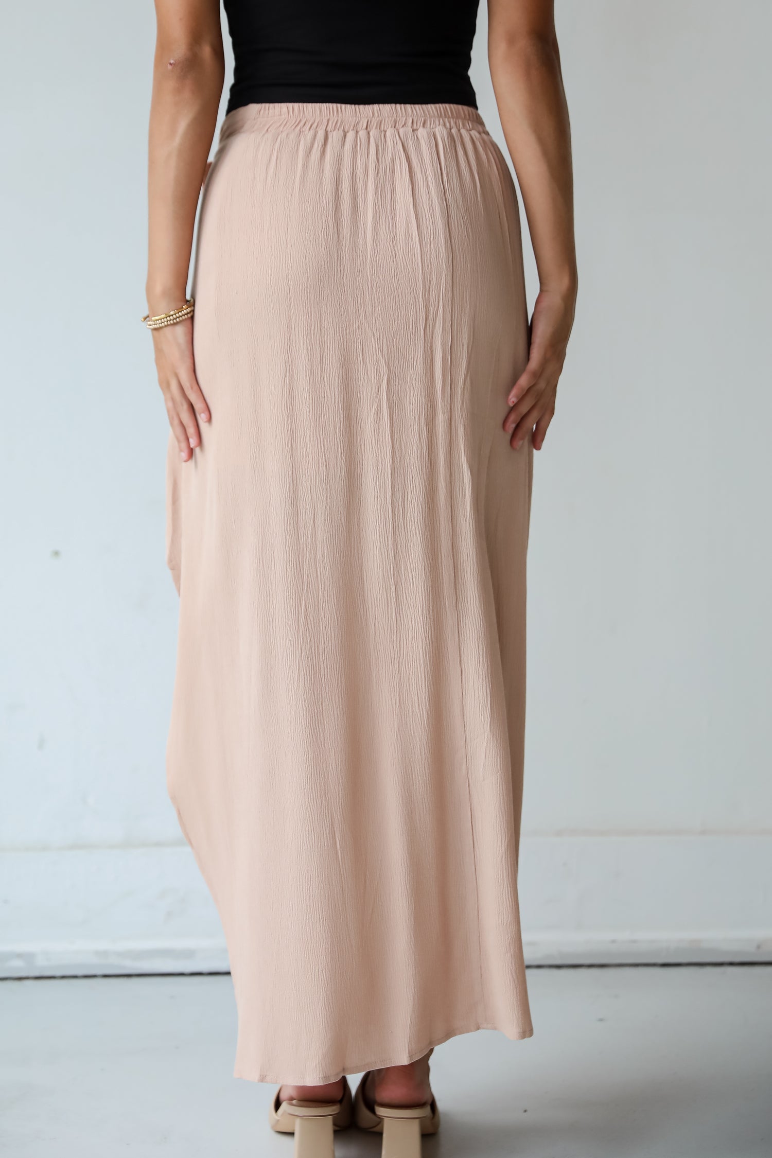 Classy Aesthetic Nude Maxi Skirt