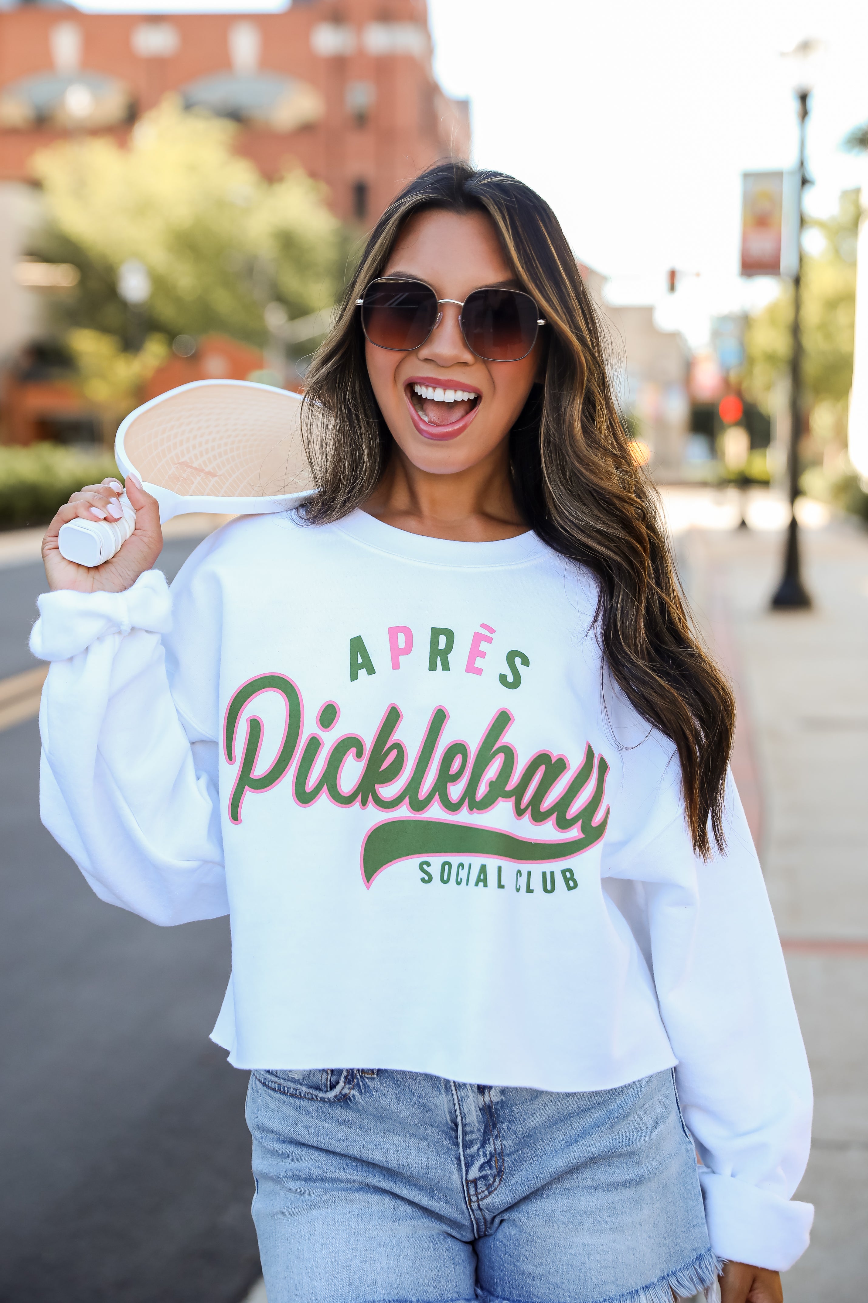 Après Pickleball Social Club Cropped Sweatshirt