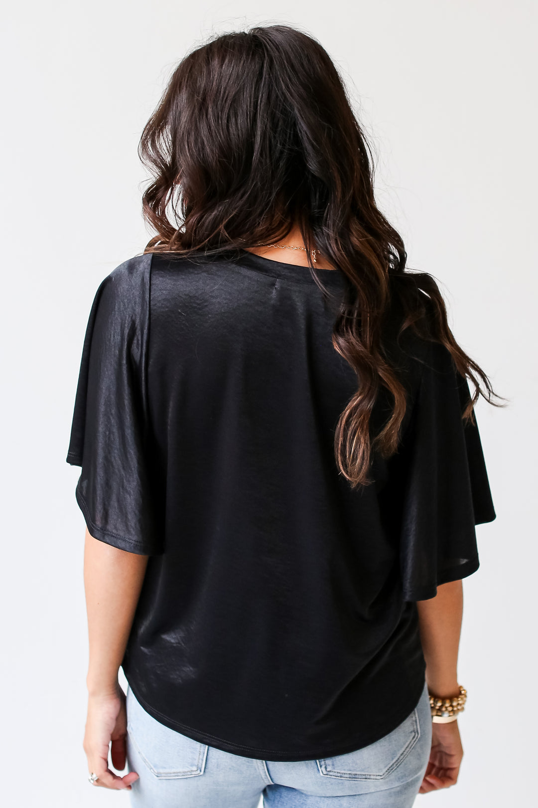 womens basic black tee