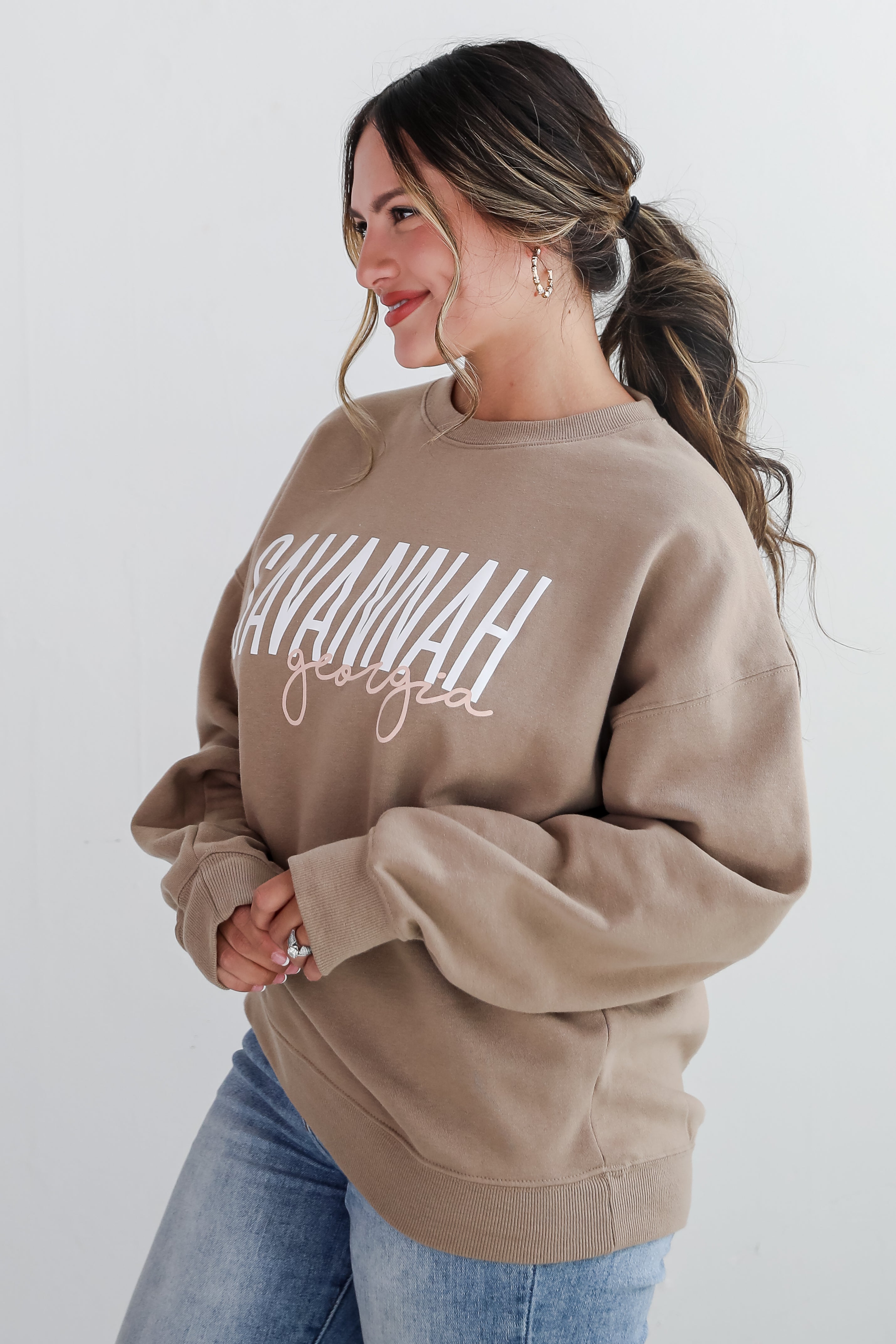 Tan Savannah Georgia Script Sweatshirt