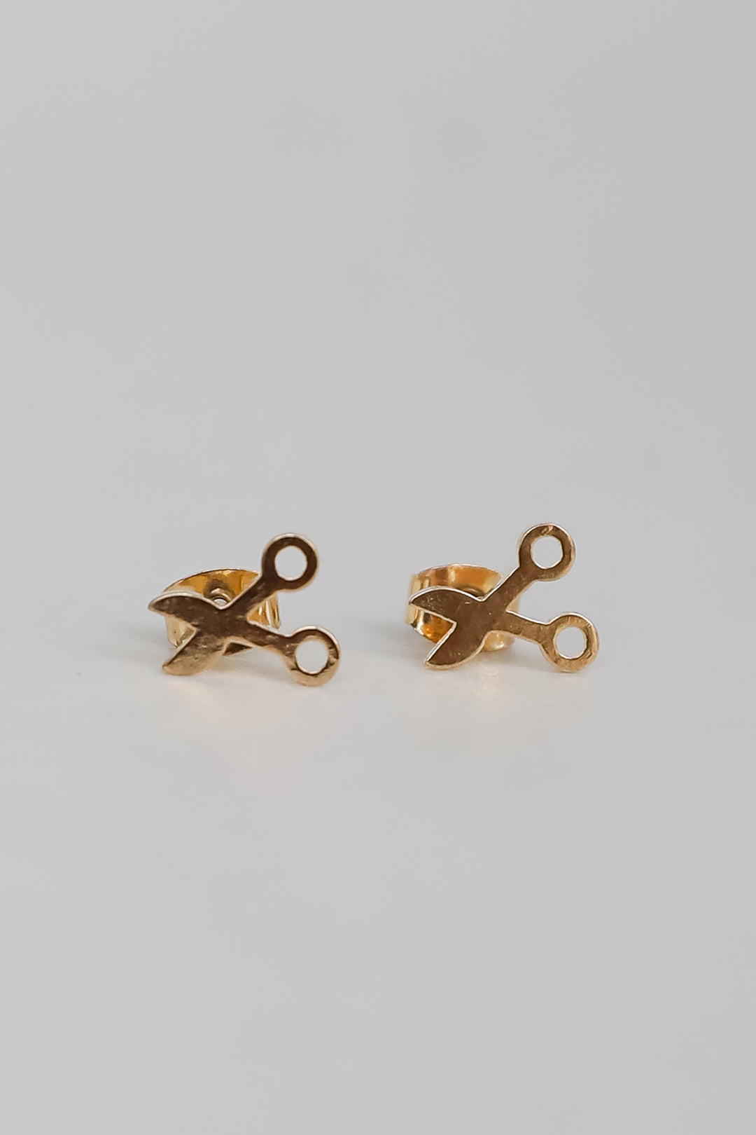 Maya Gold Scissor Stud Earrings