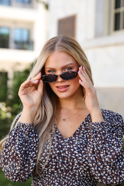 Chic Gaze Oval Sunglasses