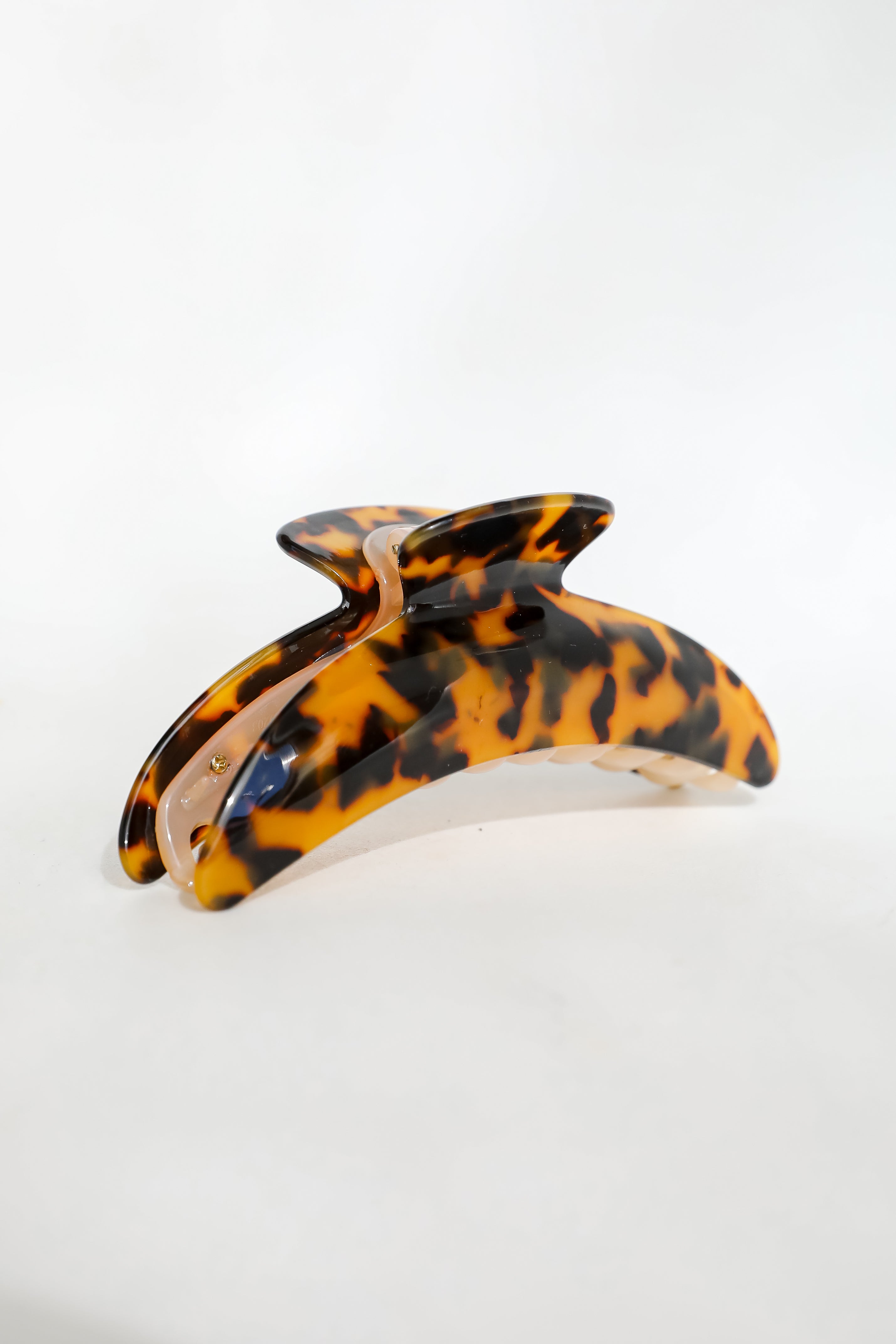 Luxe Accent Tortoise Acrylic Claw Hair Clip