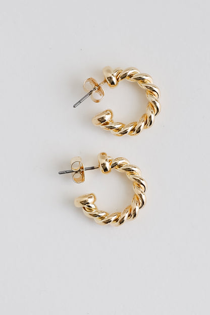 gold earrings