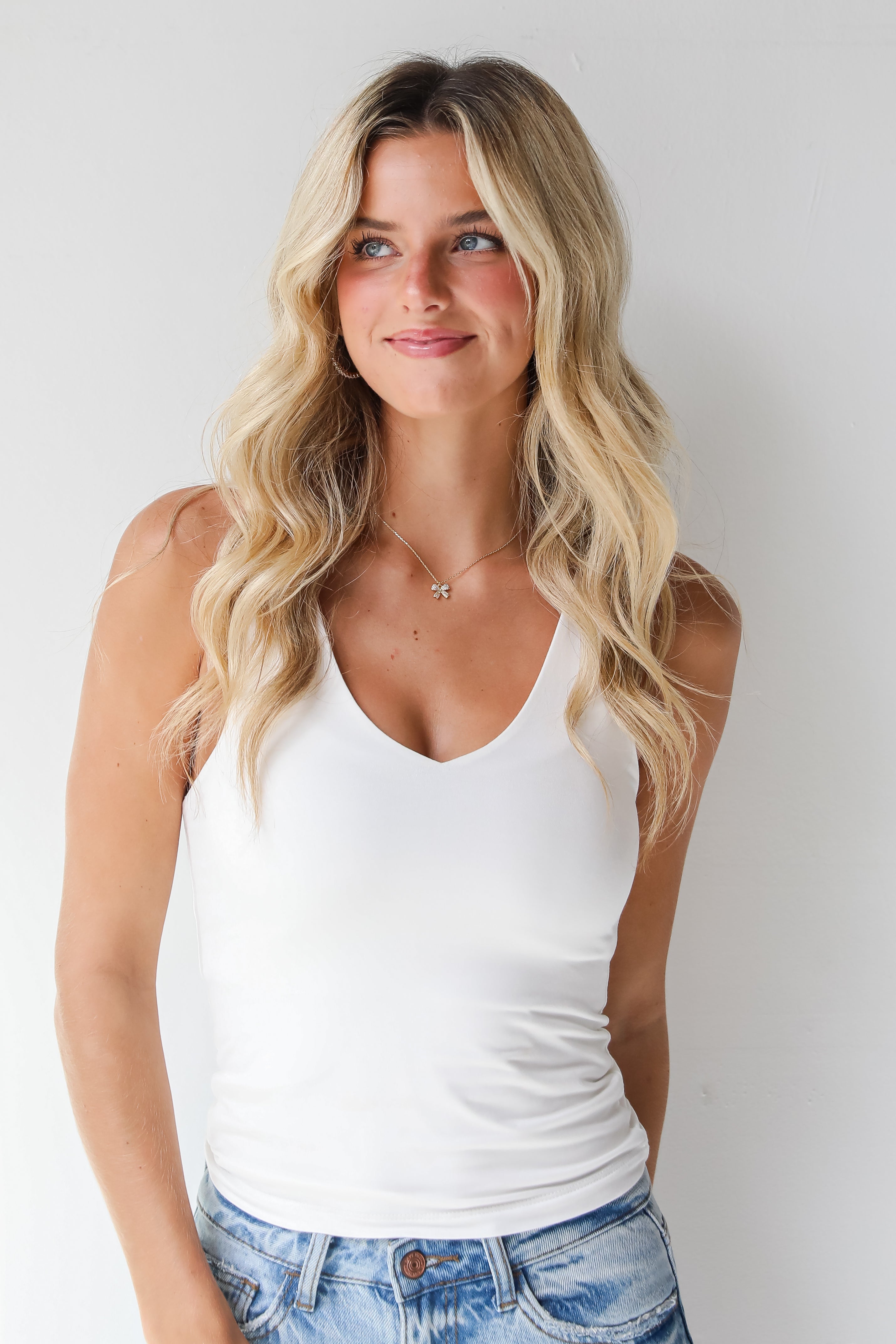 Claire Everyday V-Neck Tank