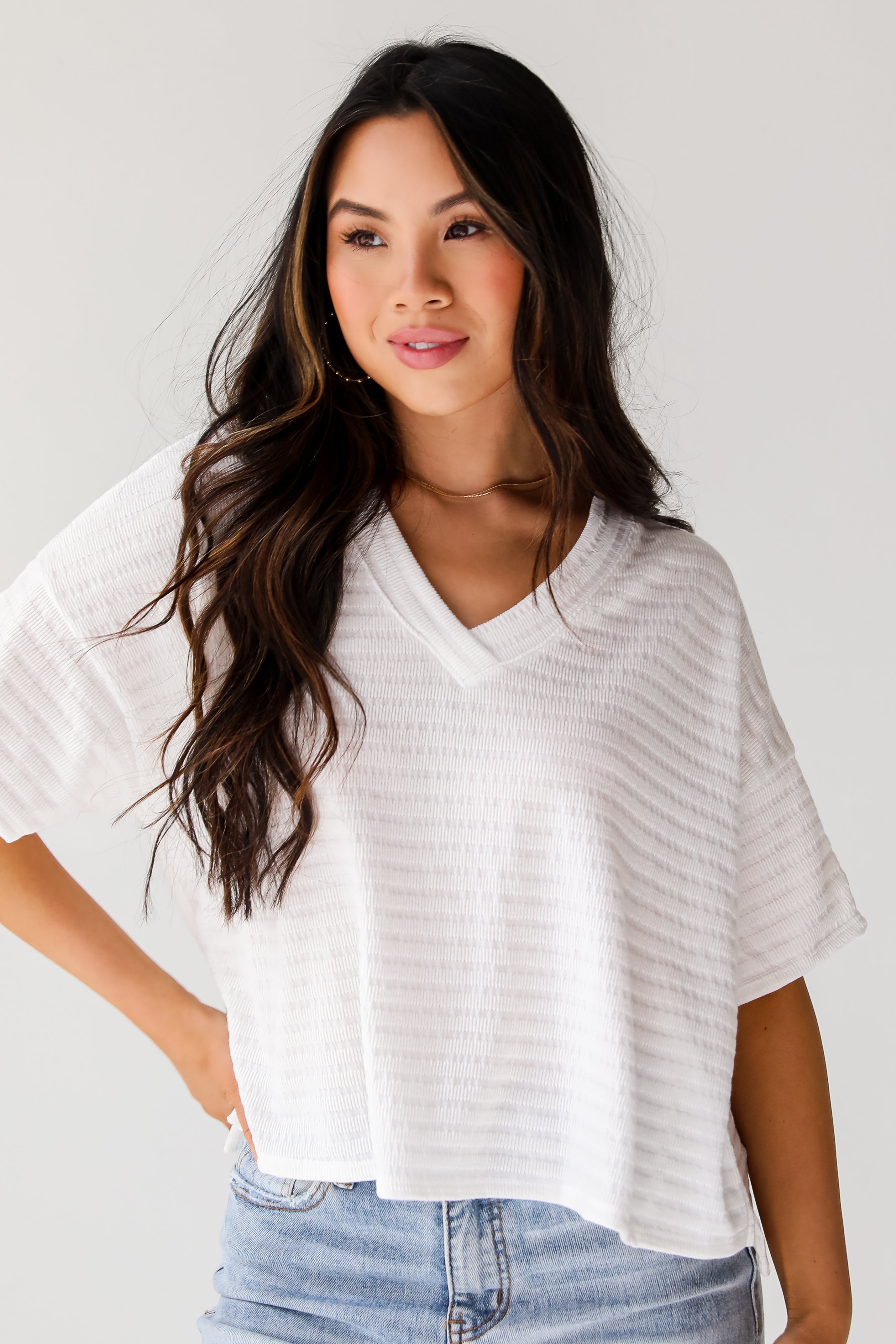 v neck white tee