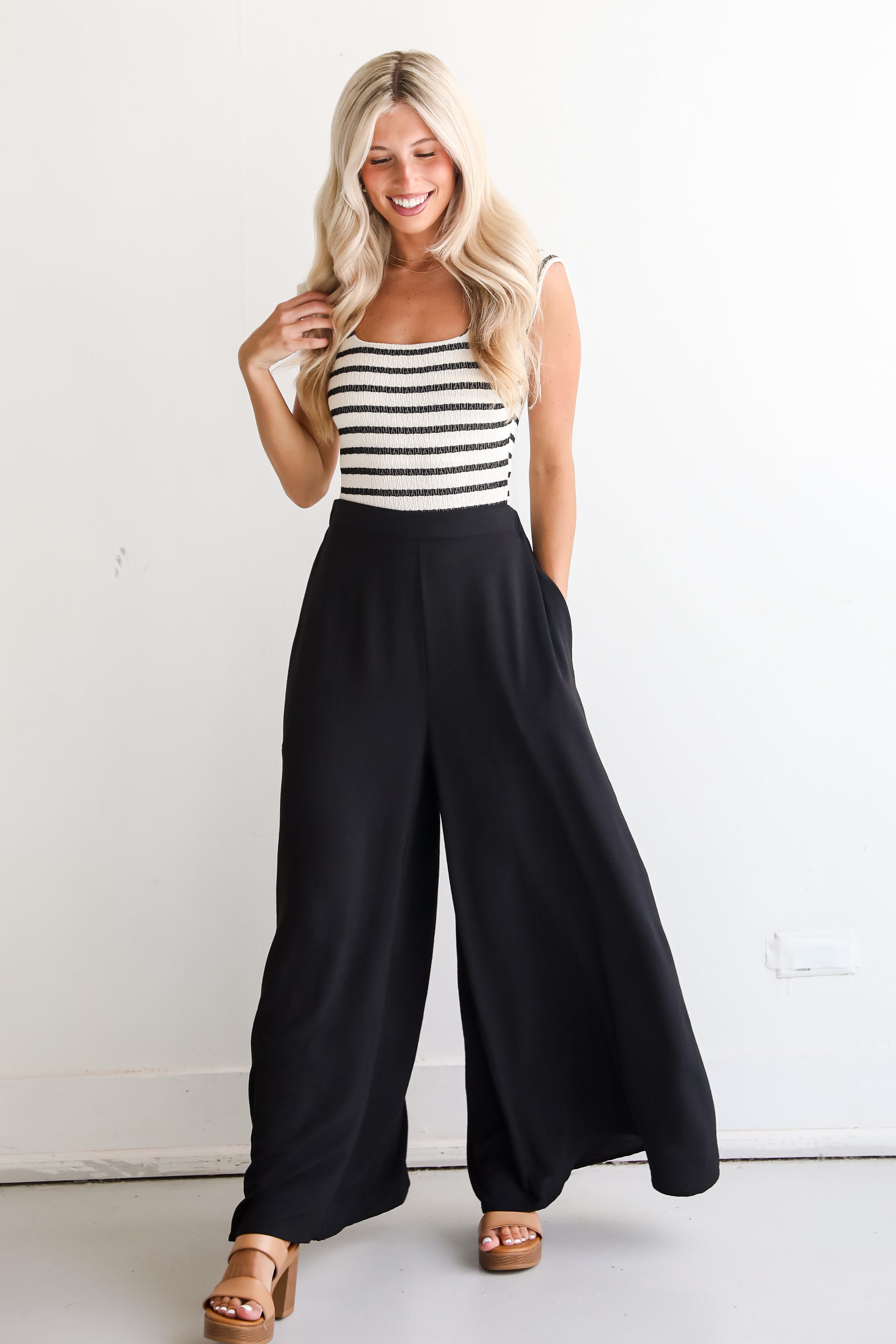 Iconic Chicness Wide Leg Pants