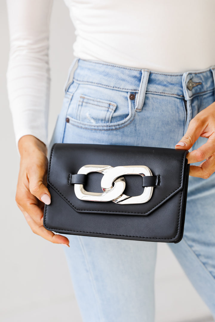 black clutch purse