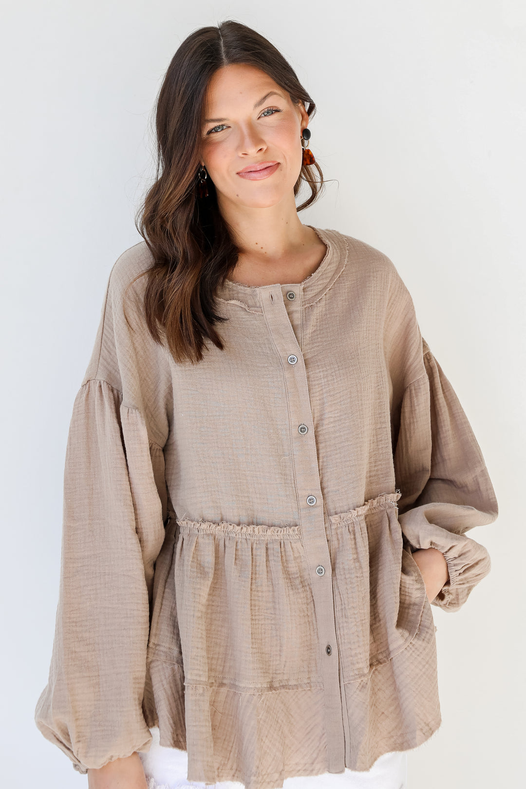 Linen Blouse in mocha