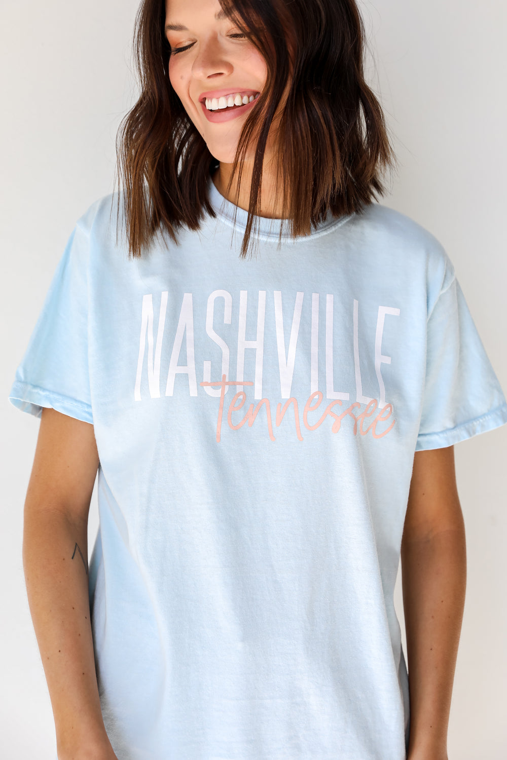 Light Blue Nashville Tennessee Script Tee from dress up